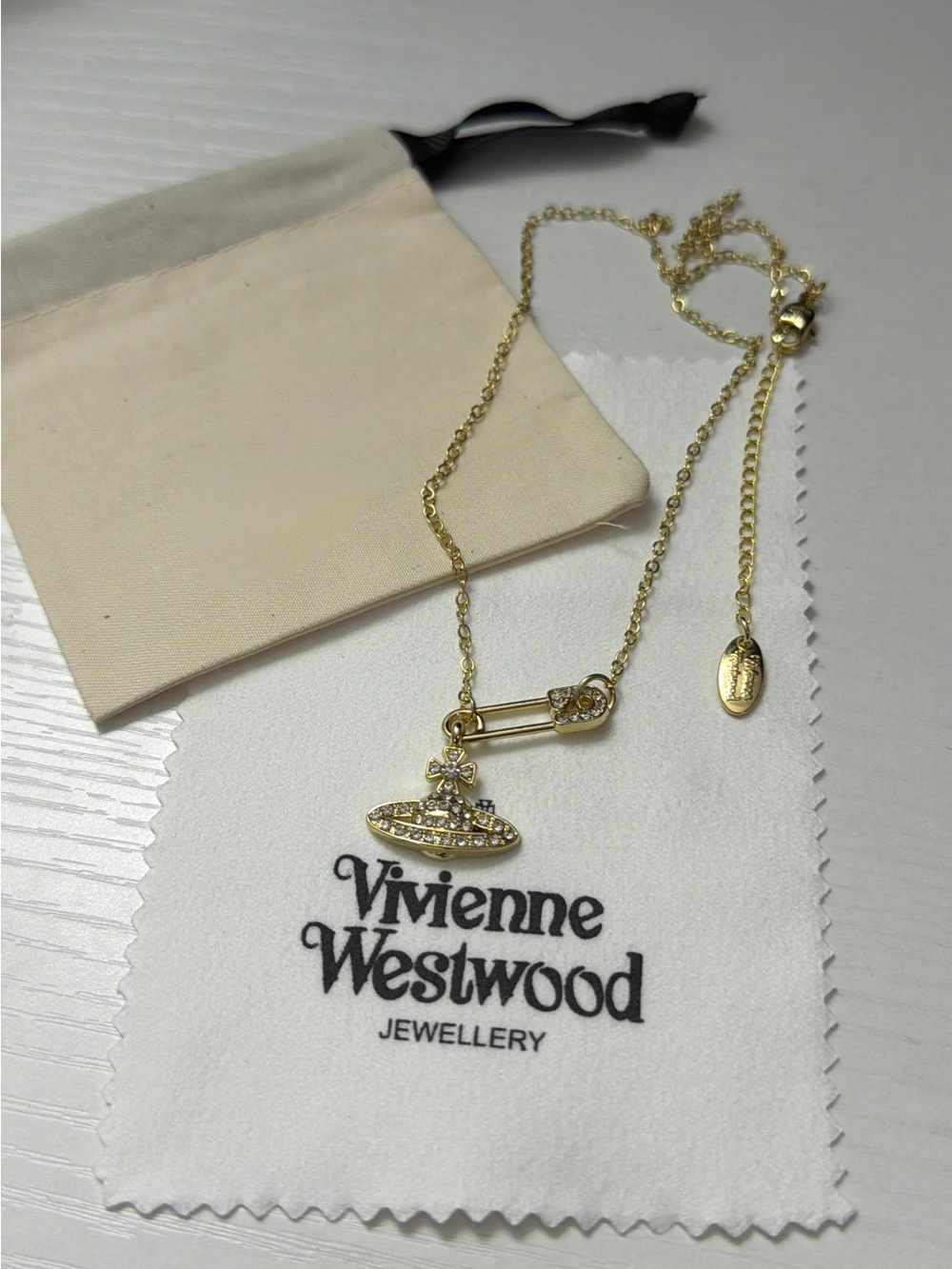 Vivienne Westwood Gold Orb & Safety Pin Pendant Necklace - Gold